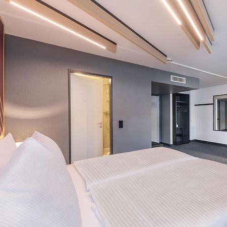 B&B Hotel Aachen-Hbf Exteriör bild