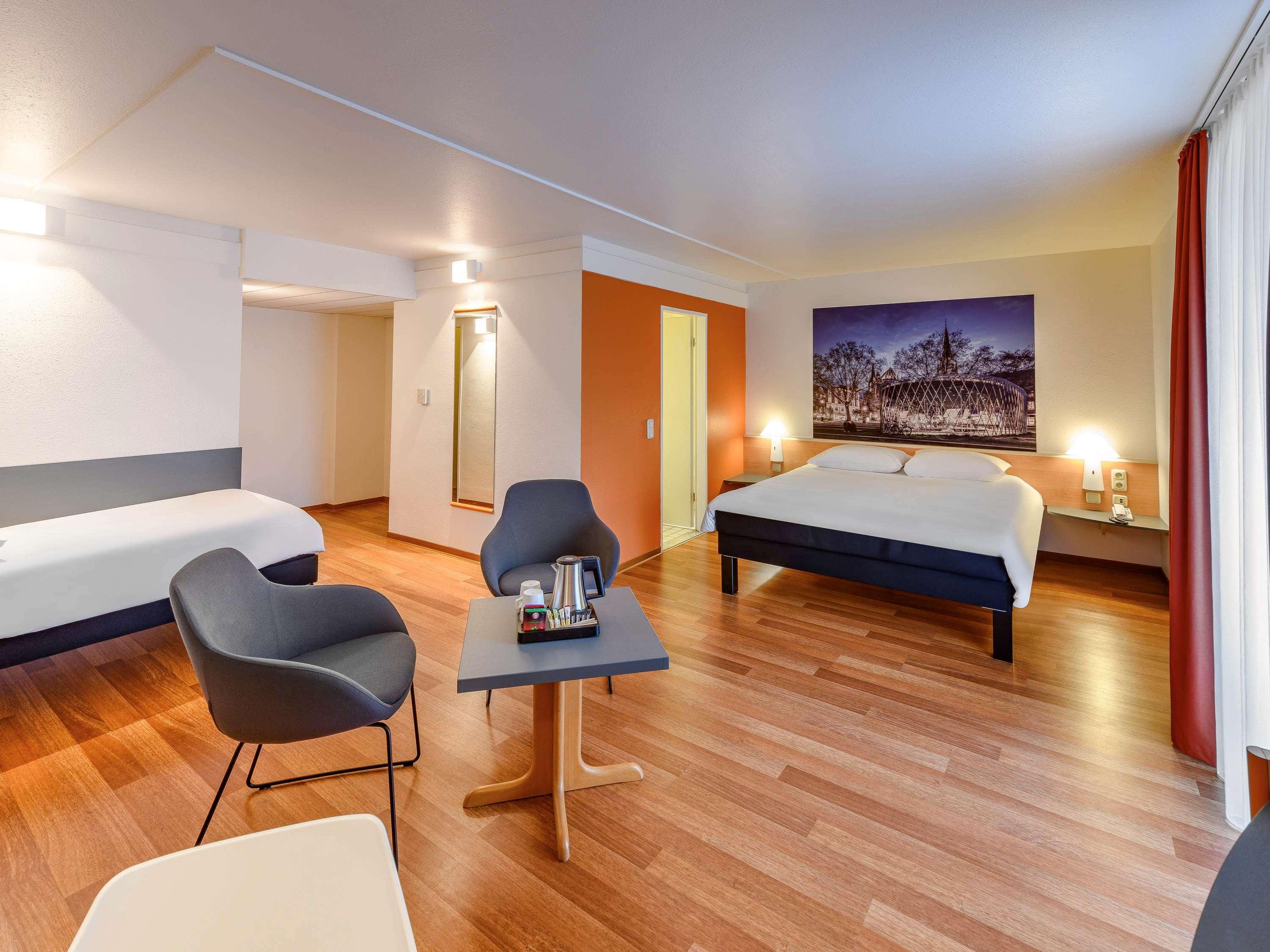 B&B Hotel Aachen-Hbf Exteriör bild