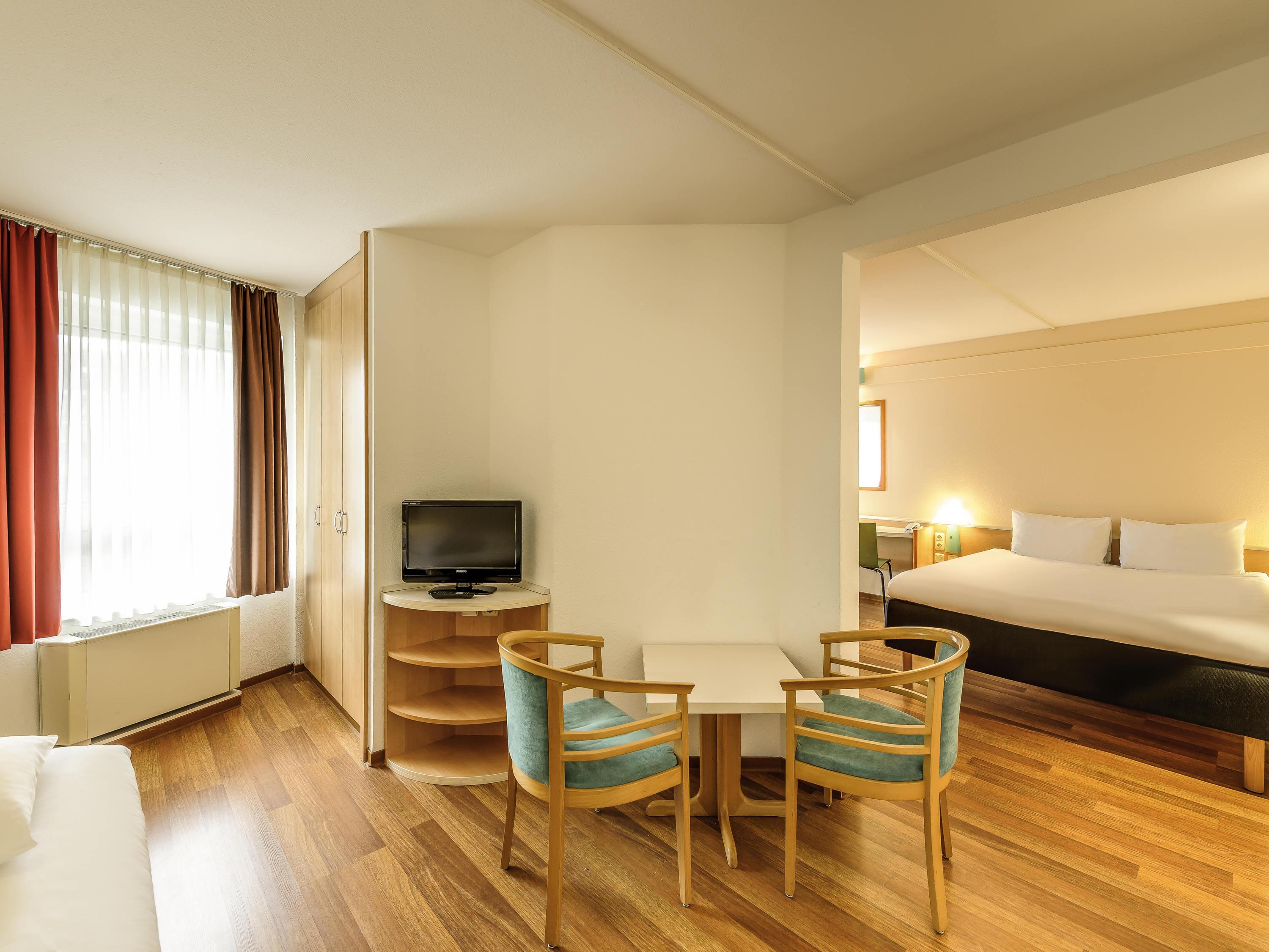 B&B Hotel Aachen-Hbf Exteriör bild